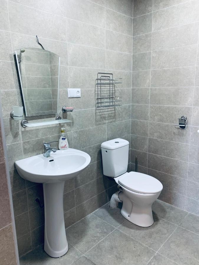 Ano'A Apartment Borjomi Bagian luar foto