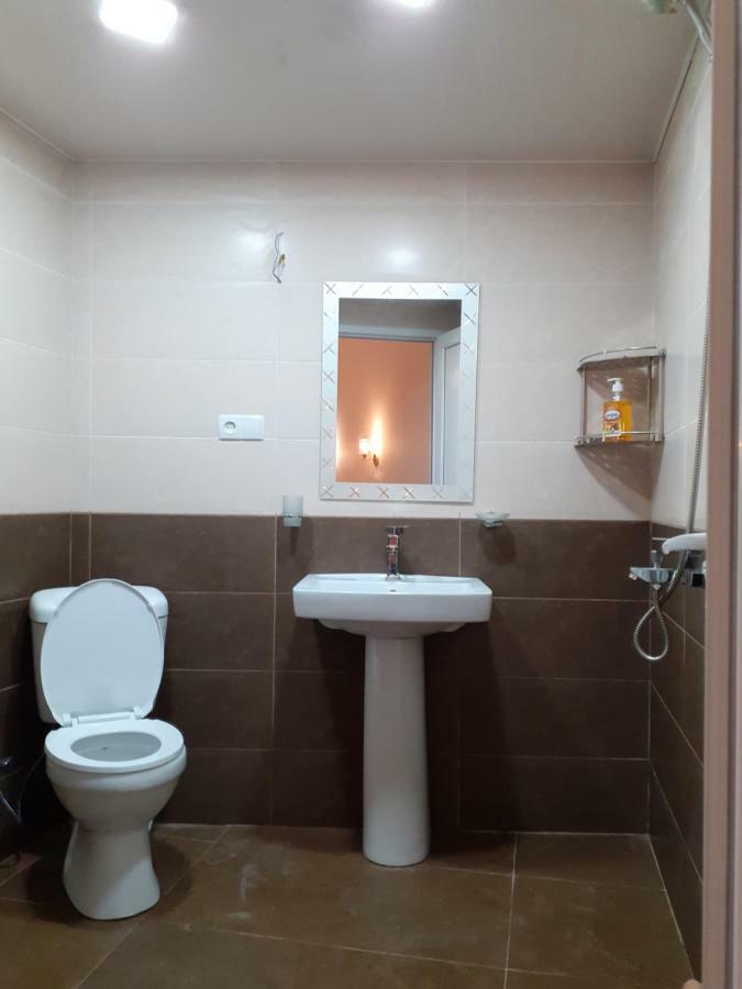 Ano'A Apartment Borjomi Bagian luar foto